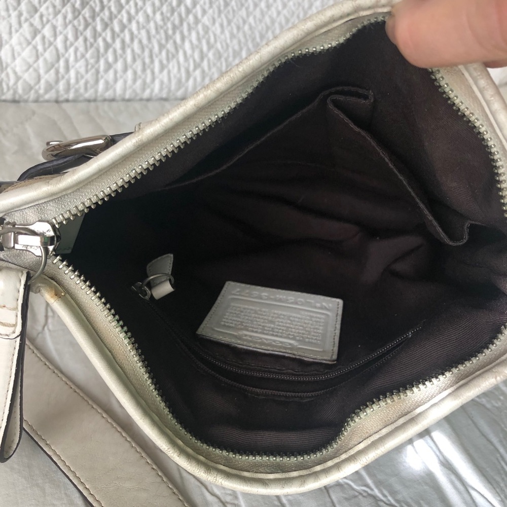Coach bag - Picture 11 of 12